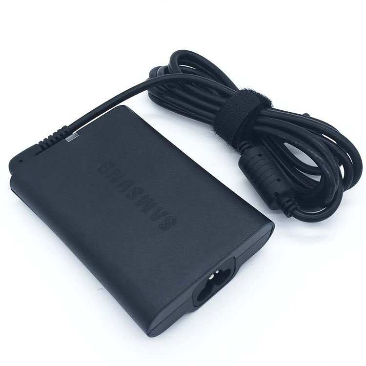 Samsung NP900X4D-MS1US adaptador