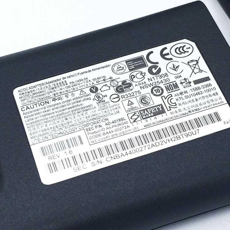 Samsung NP900X4D-MS1US adaptador