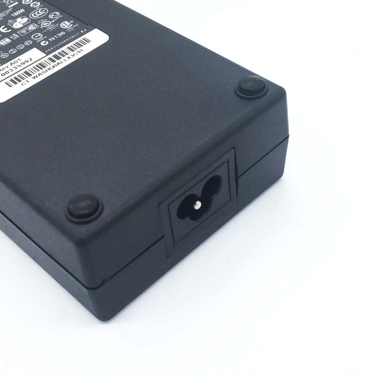 HP S/N:210L006680 adaptador